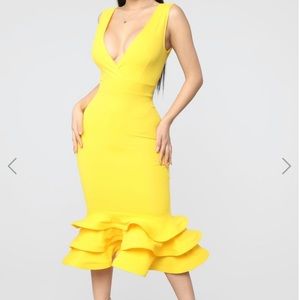 Yellow Midi Ruffle Dress Size S